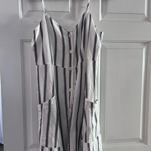 Navy blue And white striped linen sundress with pockets. NWT size medium